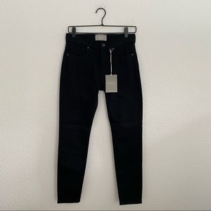EVERLANE Women's 26 Regular Black Denim Jean